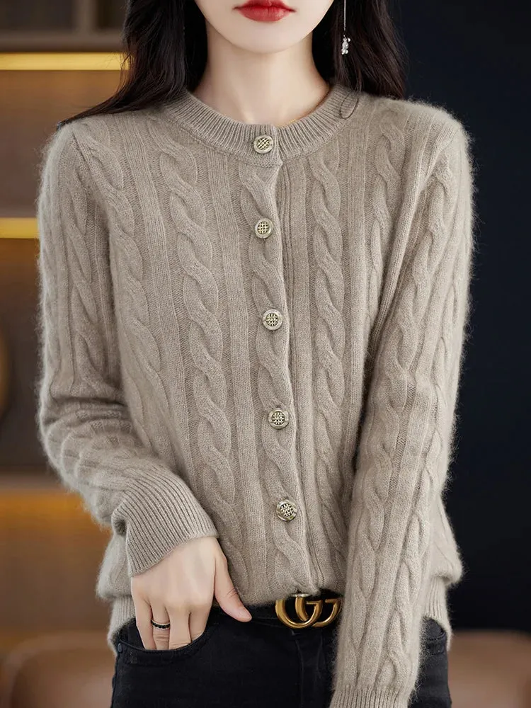 Elegant Cable Knit Cashmere Cardigan