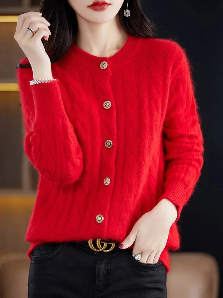 Elegant Cable Knit Cashmere Cardigan