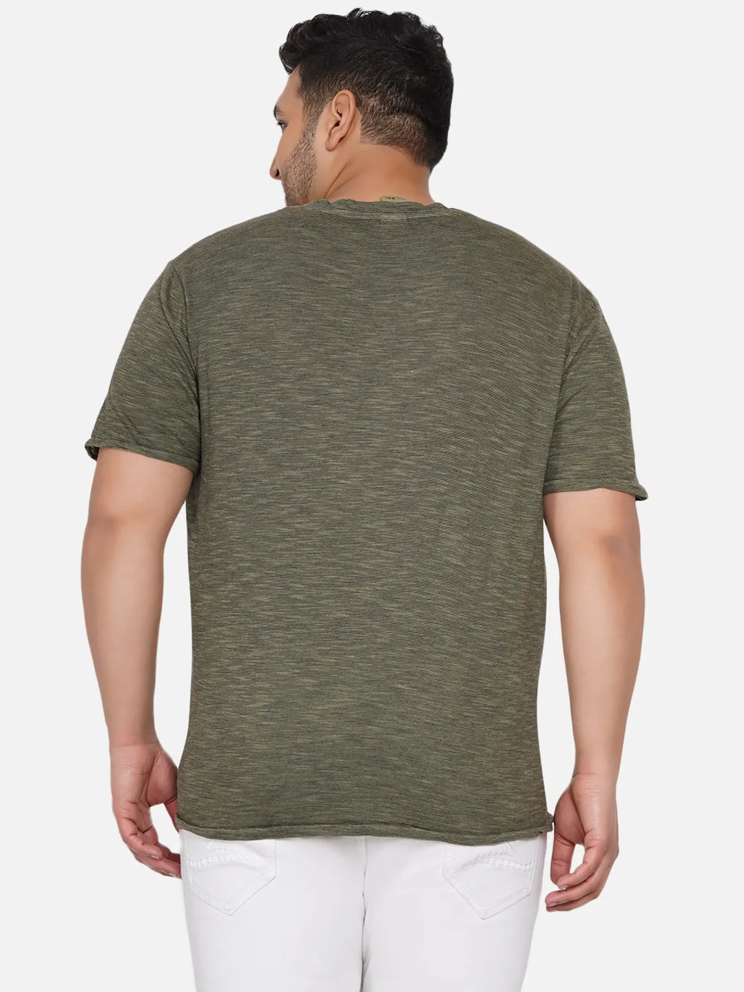 Soho - Men Olive Plus Size Regular Fit V-Neck  Stripes Graphic Printed Casual T-Shirt